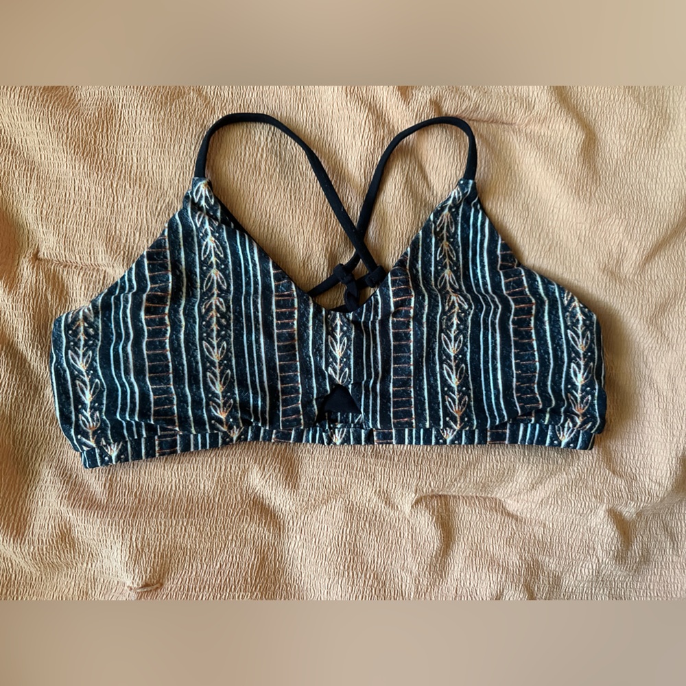 Wolven Zephyr Crisscross Bra Size Medium M